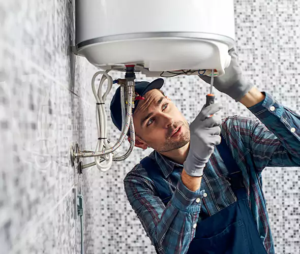 Expert Plumber for Hot Water Tank Maintenance in Bentonville, AR: Schedule Reliable Maintenance Services with Us